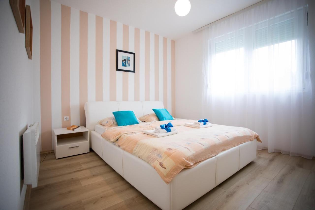 Guest House Pin Лакташи Экстерьер фото